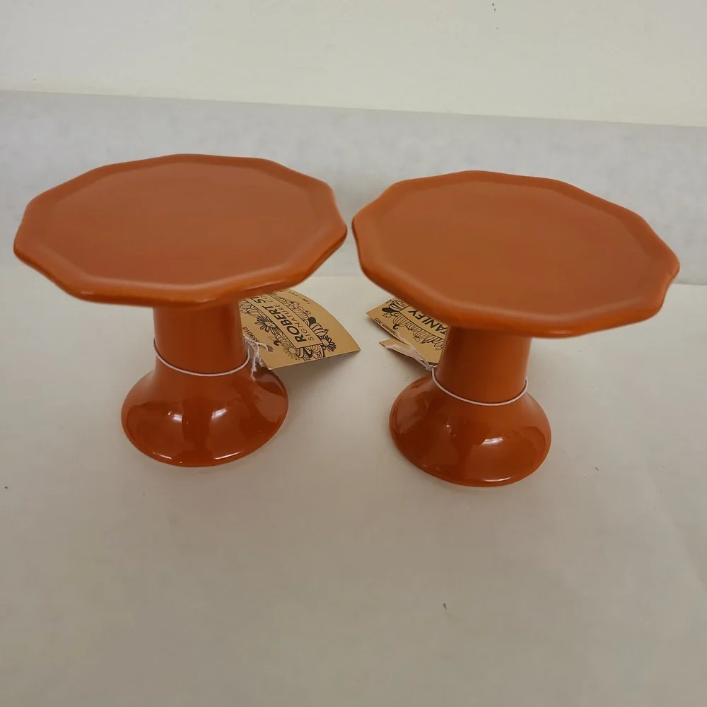 Mini Risers - Picture 2 of 2